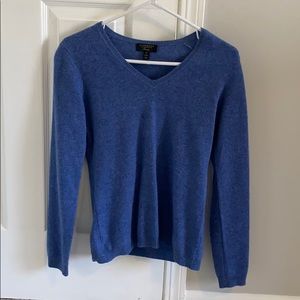 Charter club cashmere vneck sweater